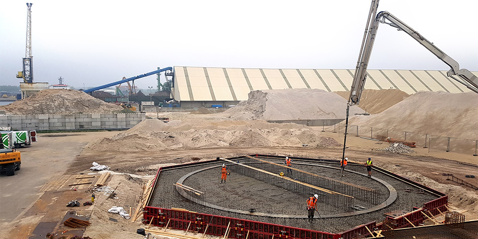 Moerdijk, Nieuwe Silo Ecocem | Funderingen en betonwerk betekenen meerwaarde voor nieuwe silo van Ecocem